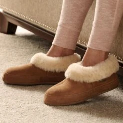 Acorn Womens Ewe Collar Slippers -The Warming Store acorn women s ewe collar slippers 88