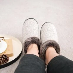 Acorn Womens Faux Fur Chinchilla Ragg Slippers 7 Acorn Womens Faux Fur Chinchilla Ragg Slippers -The Warming Store acorn women s faux fur chinchilla ragg slippers 84