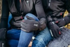 ActionHeat 7V 2200mAh Battery & Charger Kit -The Warming Store actionheat 7v 2200mah battery charger kit 121