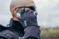 ActionHeat 7V 2200mAh Battery & Charger Kit -The Warming Store actionheat 7v 2200mah battery charger kit 122