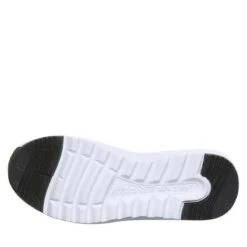 Bearpaw Womens Puffy Boots -The Warming Store bearpaw women s puffy boots 105