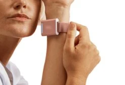 Embr Wave Bracelet Wearable Warming And Cooling Device -The Warming Store embr wave bracelet 124