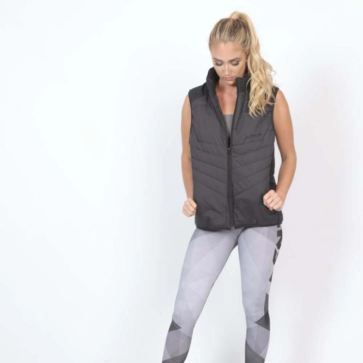 FNDN PRO Heated Vest - USB 5V Unisex 5 FNDN PRO Heated Vest - USB 5V Unisex - Image 3