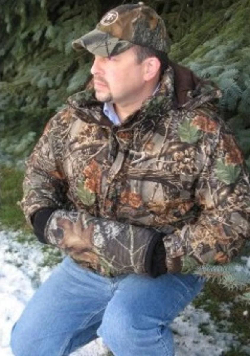 Grabber Warmers Cozy Hand Warming Muff W/ Free Mega Warmer - Black 4 Grabber Warmers Cozy Hand Warming Muff W/ Free Mega Warmer - Black - Image 2