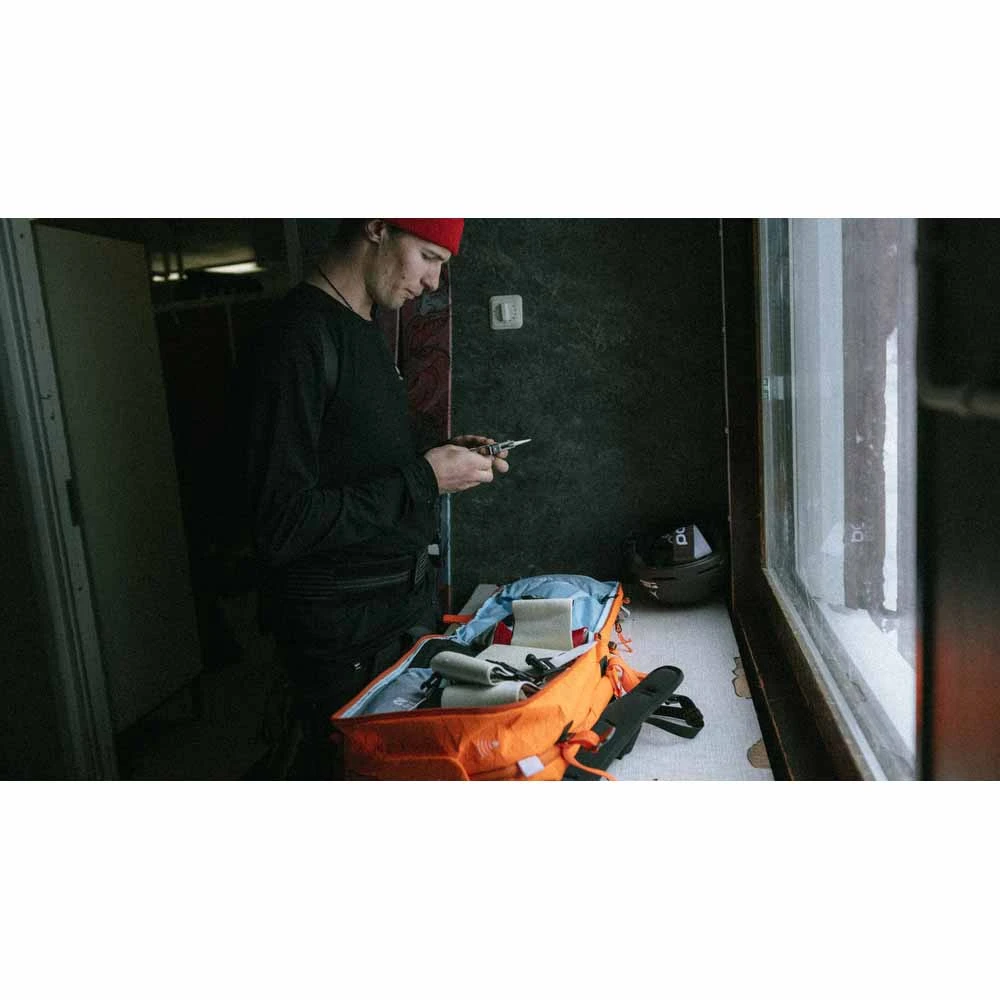 POC 25L Dimension Avalanche Backpack 11 POC 25L Dimension Avalanche Backpack - Image 9