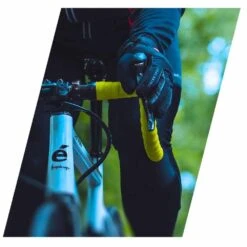 SealSkinz Upwell Waterproof Heated Cycle Gloves -The Warming Store sealskinz upwell waterproof heated cycle gloves 12