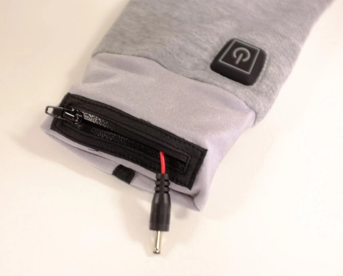 Ski Signature Polartec Heated Glove Liners 5 Ski Signature Polartec Heated Glove Liners - Image 3