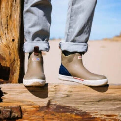 Xtratuf Mens Vintage 6 In Ankle Deck Boots -The Warming Store xtratuf men s vintage 6 in ankle deck boots 18