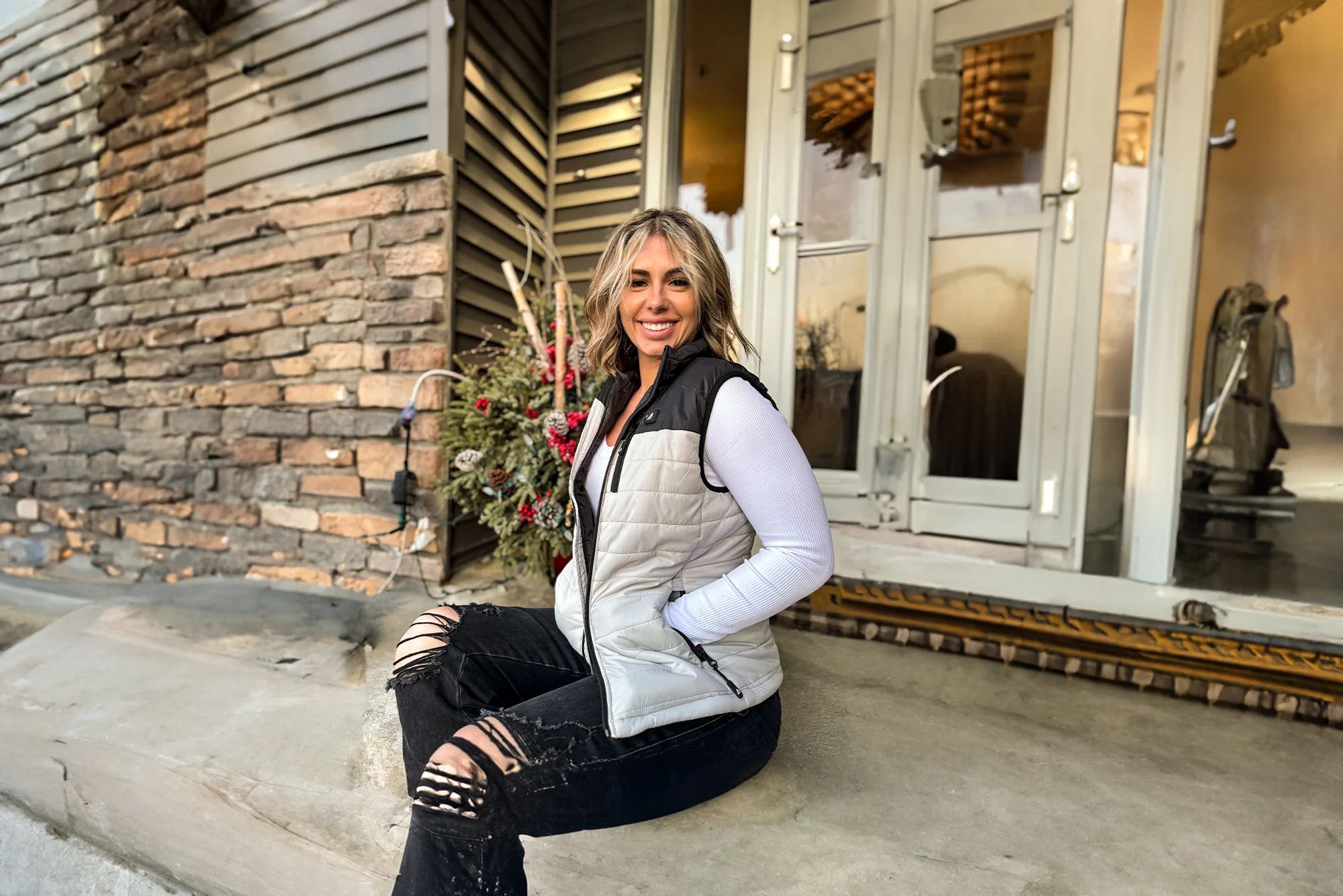 The Warming Store -The Warming Store ActionHeat Hero Womens Pocono Vest 1